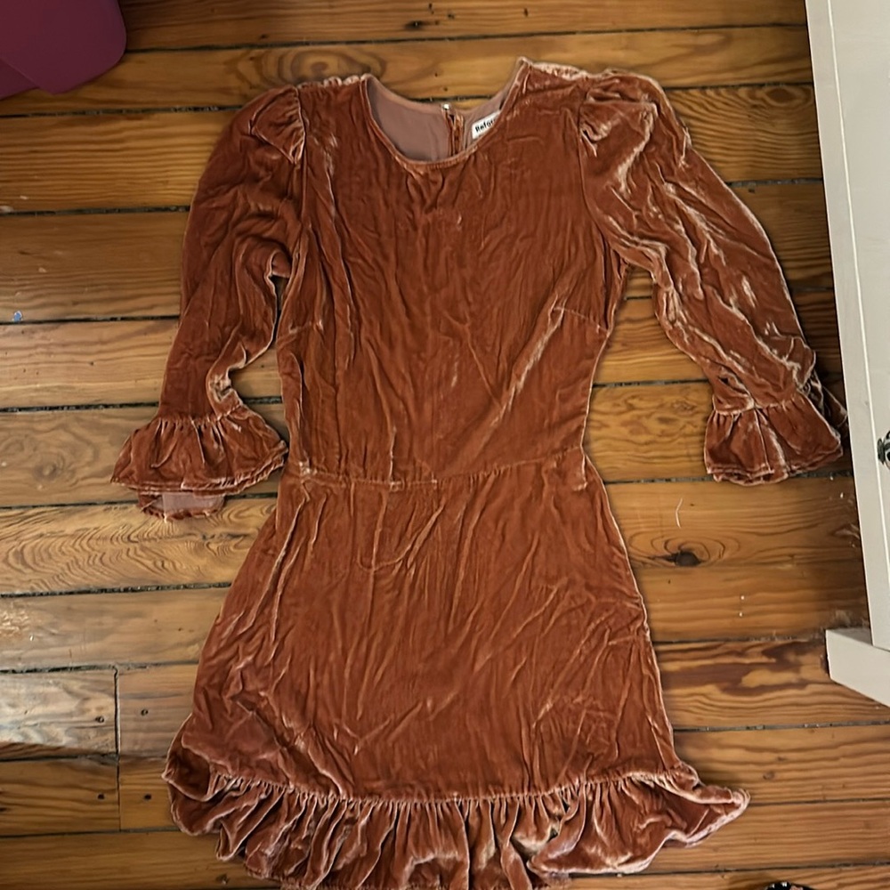 Reformation size 2 velvet dress